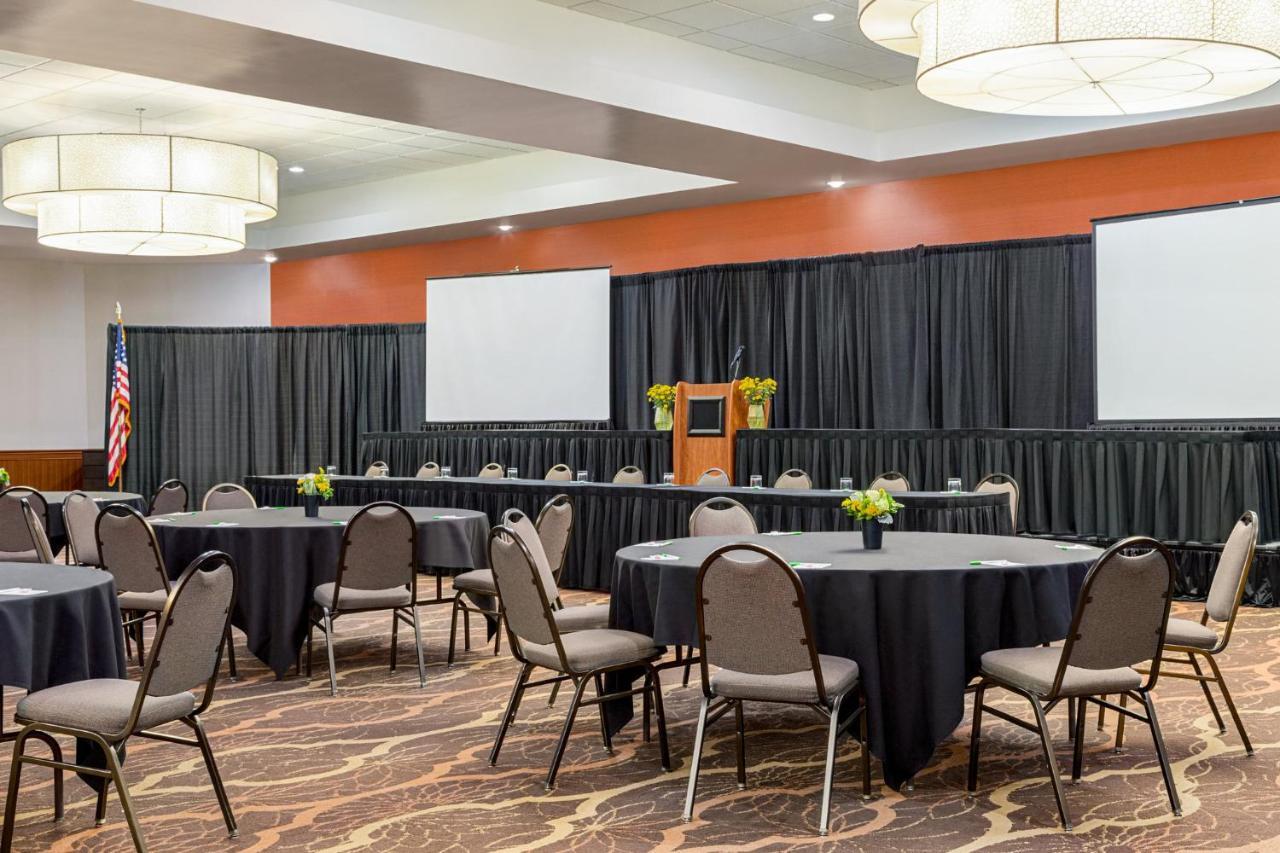 East - Hurstbourne By Ihg Hotel
