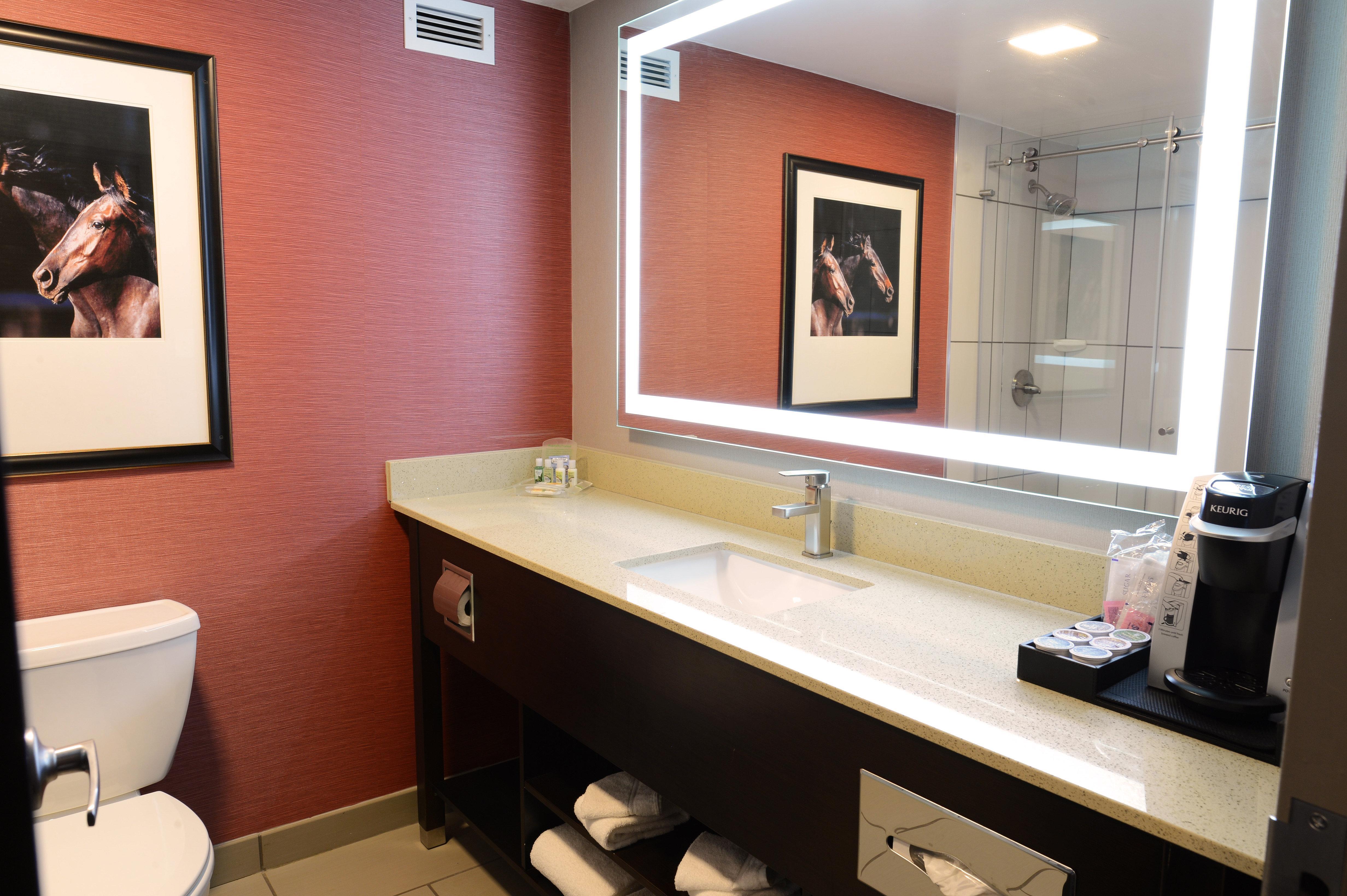 East - Hurstbourne By Ihg 3*