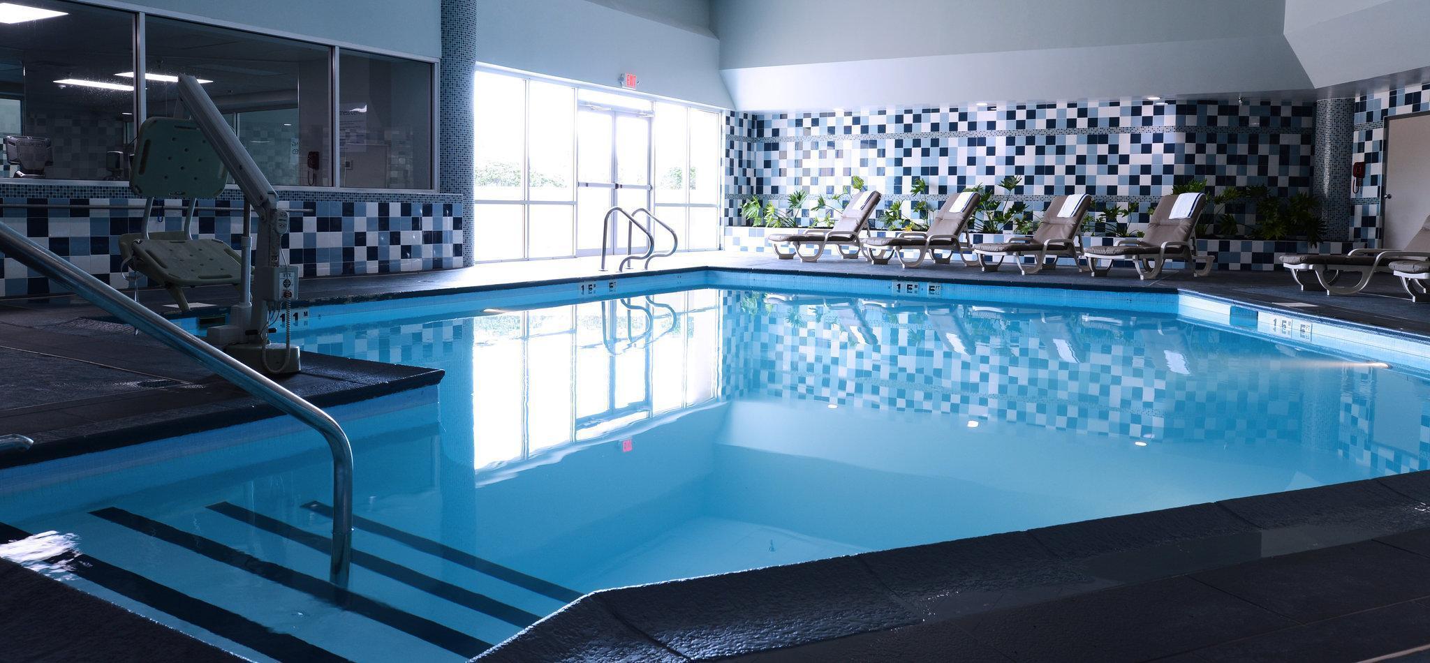 East - Hurstbourne By Ihg Hotel 3*