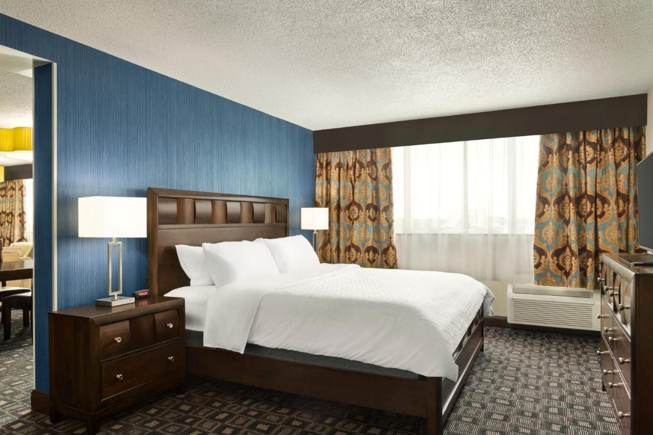 East - Hurstbourne By Ihg Hotel 3*