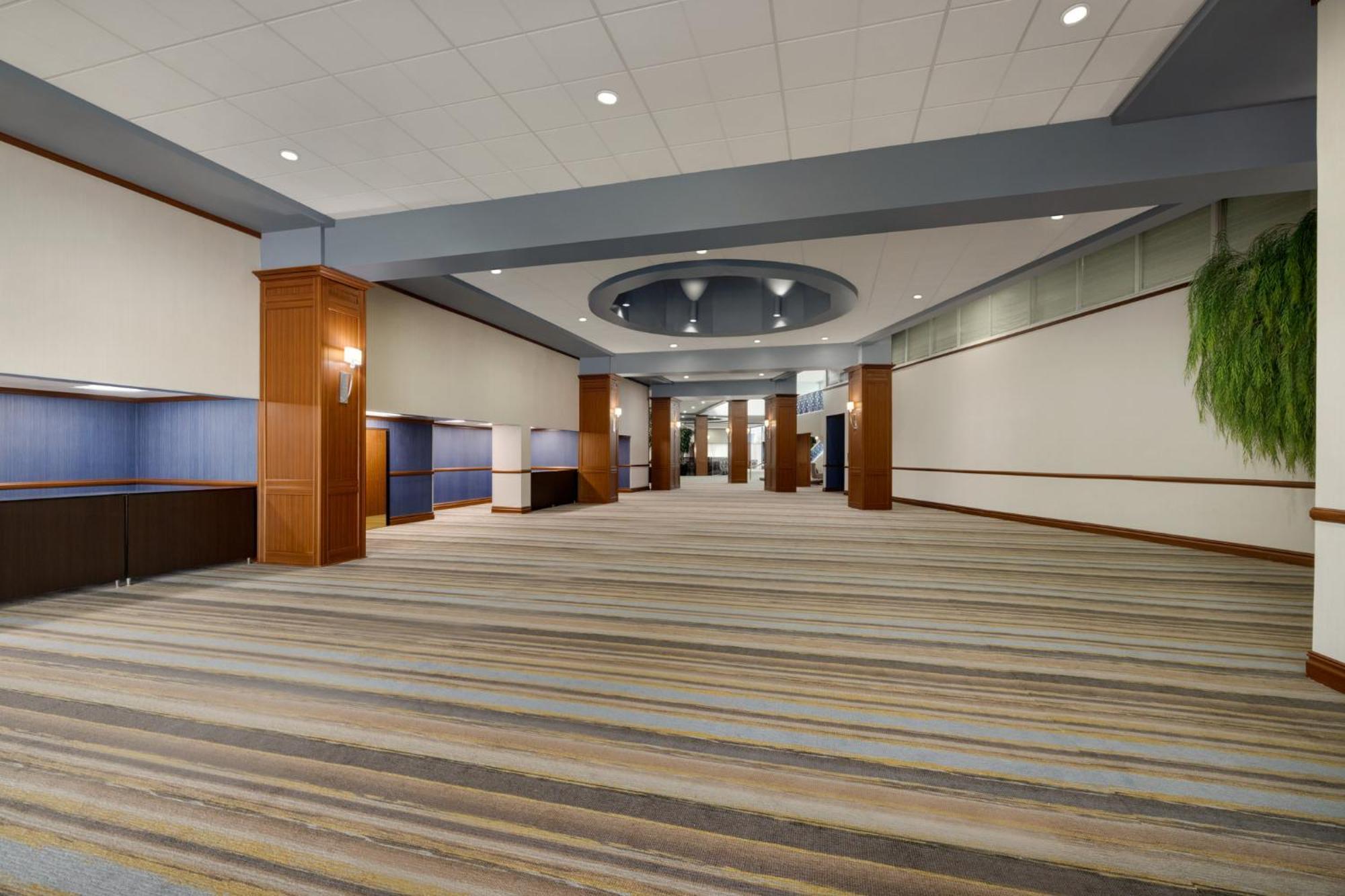 East - Hurstbourne By Ihg 3* Louisville