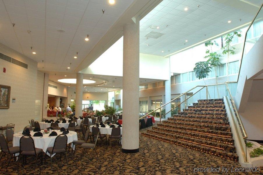 East - Hurstbourne By Ihg 3* Louisville